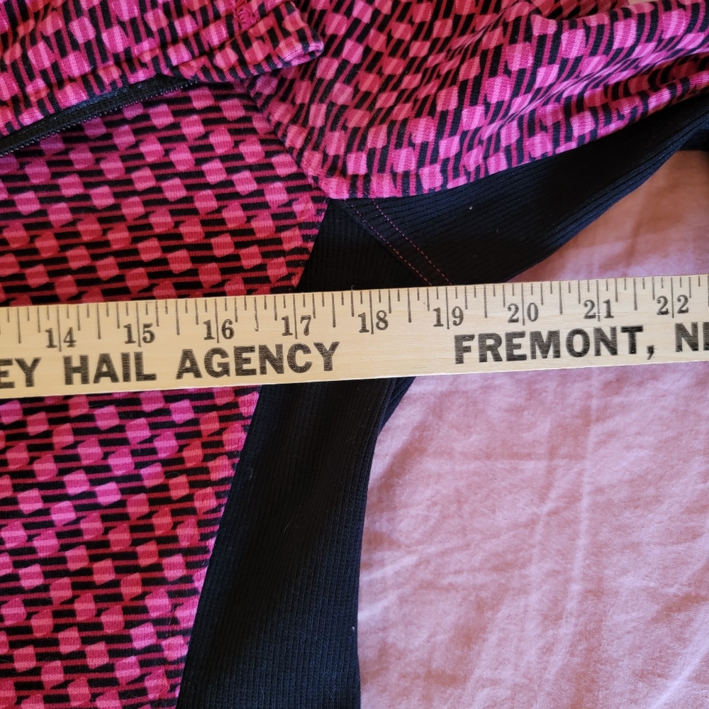 Lululemon Radiant Zip-Up Jacket Size 8 - image 8